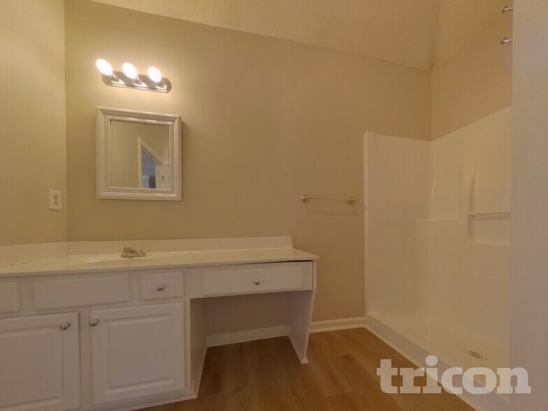 Building Photo - 4047 Heritage Crossing Point SW