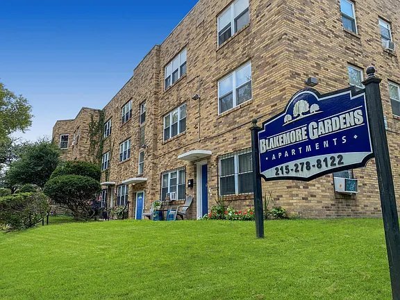 Building Photo - 6780 Blakemore St