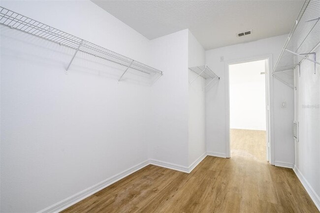 Building Photo - 133790 Ingelnook Dr