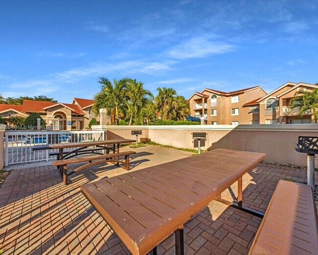 Building Photo - 15770 SW 106th Terrace