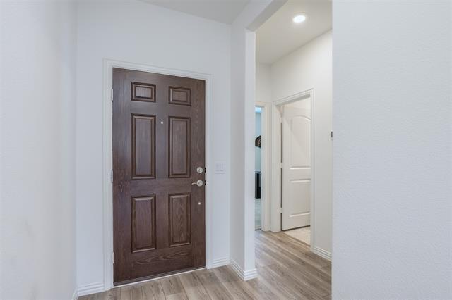 Building Photo - 1104 Elijah Dr