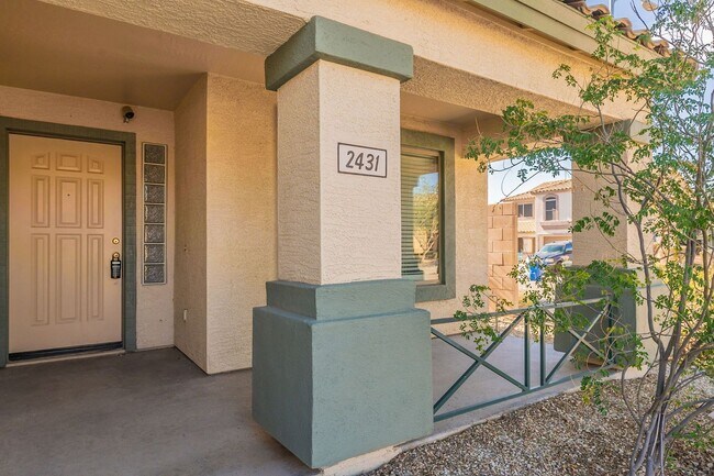 Building Photo - Move In Ready! Four Bedrooms - Close to TSMC