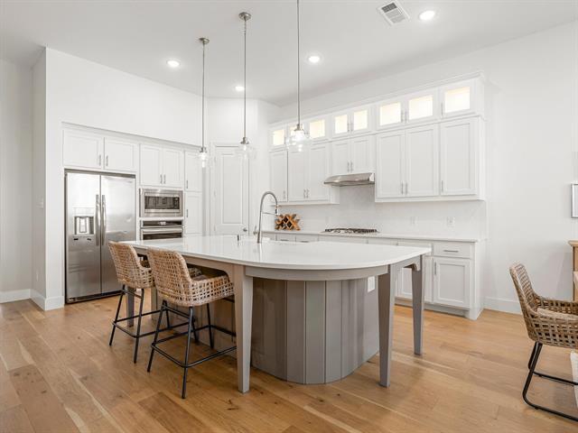 Building Photo - 317 Legna Dr
