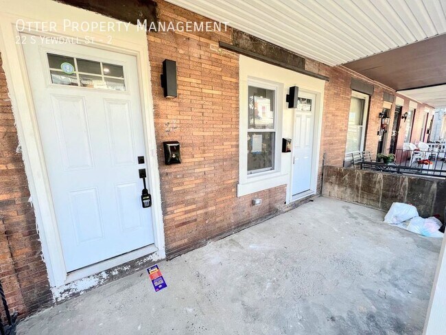 Building Photo - 22 S Yewdall St