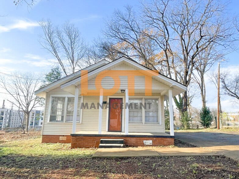Primary Photo - 1 Monroe St