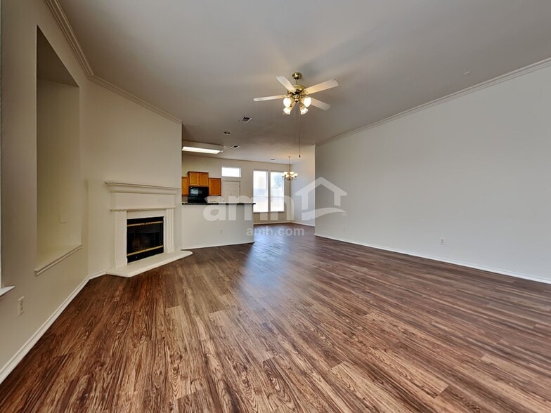 Building Photo - 1410 Loma Linda Ter