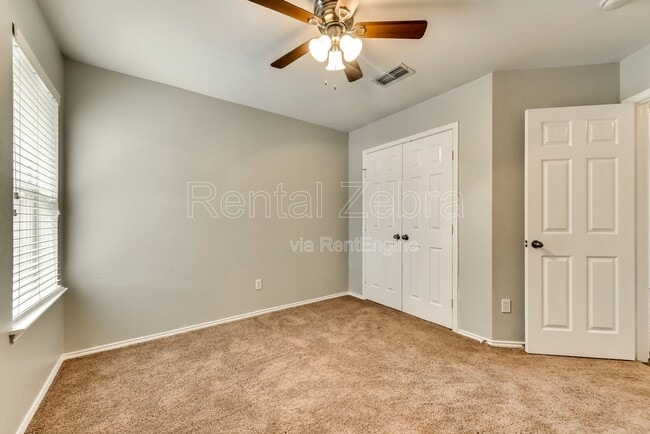 Building Photo - 109 Flyaway Ln