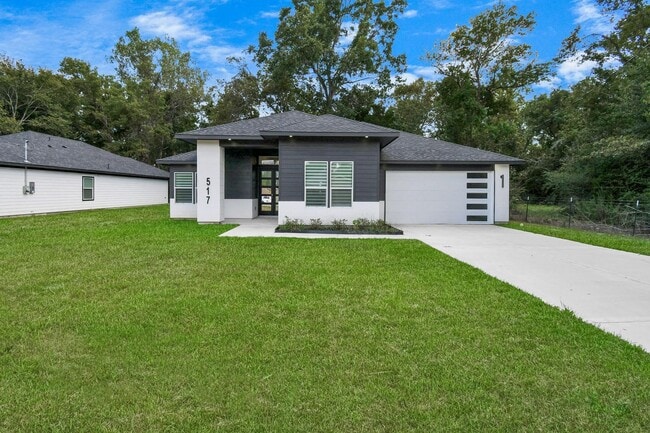 Primary Photo - 517 Lovers Ln