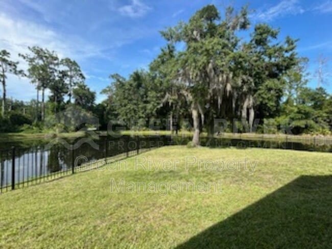 Building Photo - 1559 Lakeway Dr