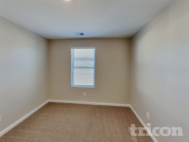 Building Photo - 1507 Ashgrove Pl