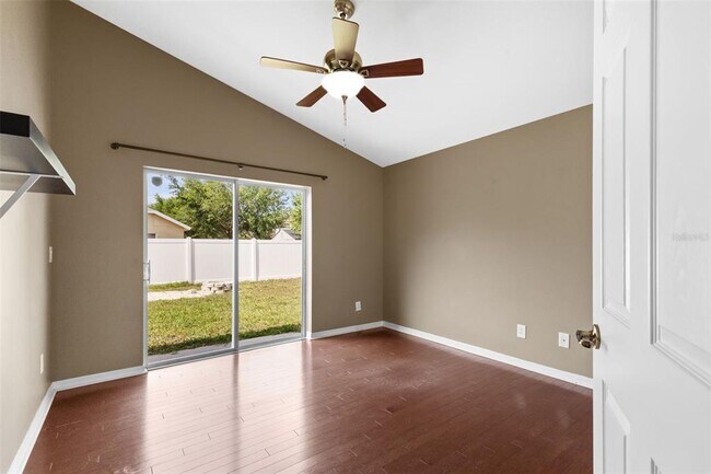 Building Photo - 13655 Artesa Bell Dr