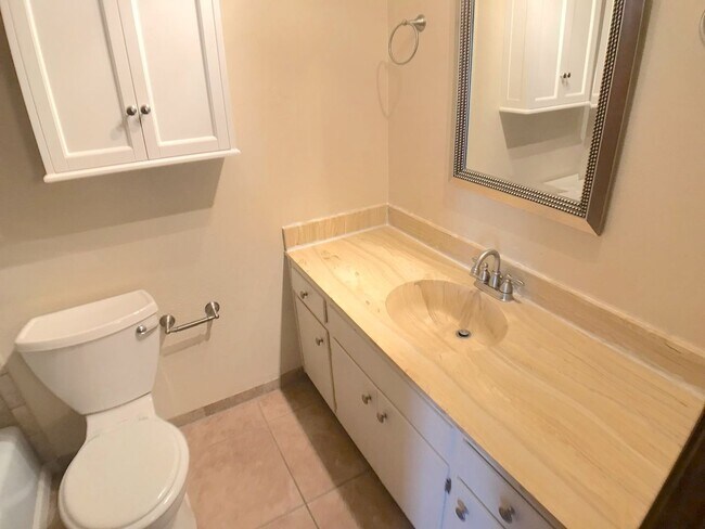 Building Photo - Spacious 4-Bedroom Home in the Desirable Candlelight Park Neighborhood – NE Heights!