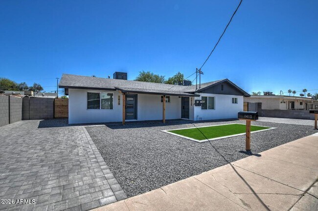 Building Photo - 1413 S Jentilly Ln