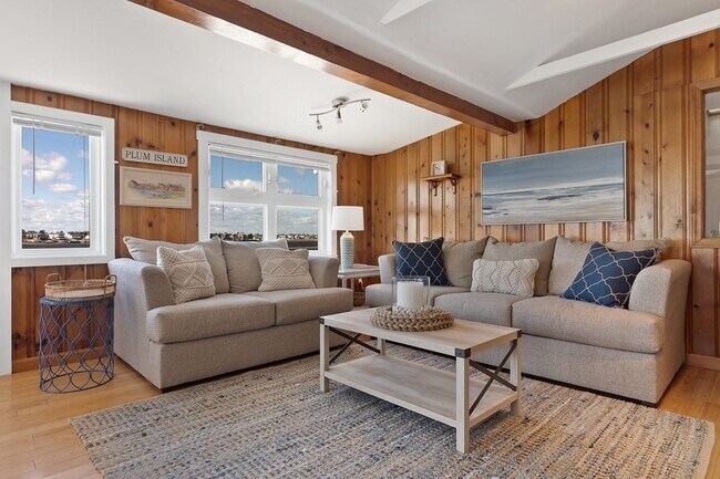 Building Photo - 4 28th St