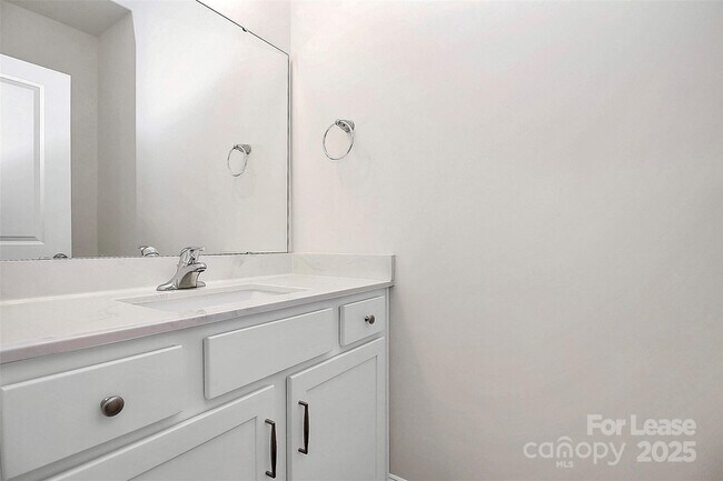 Building Photo - 10436 Glenmere Crk Cir