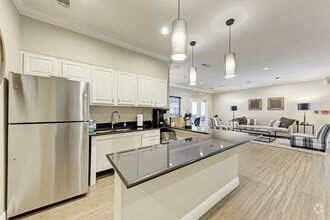 Building Photo - Chandler Creek Apartments
