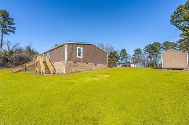 Building Photo - 846 Currie Mill Rd