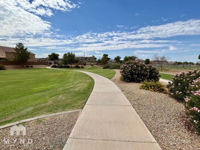 Building Photo - 10413 W Miami St