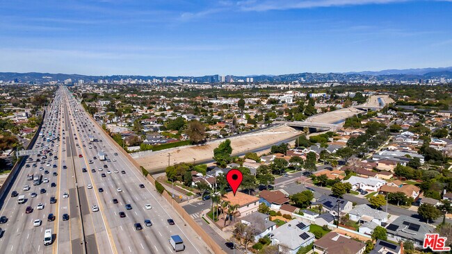 Building Photo - 5136 Berryman Ave