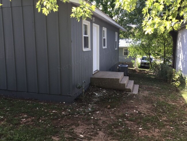 Building Photo - Two Bed House in Stockton, MO!  This house was gutted and rebuilt!  Everything is NEW!