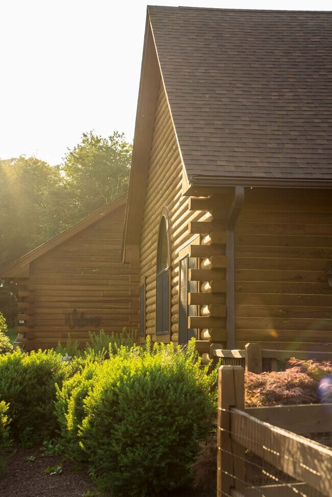 Building Photo - 7223 Ferry Rd