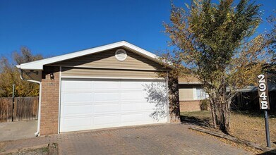 Building Photo - Charming 3 Bedroom, 2 Bath Home in Orchard...