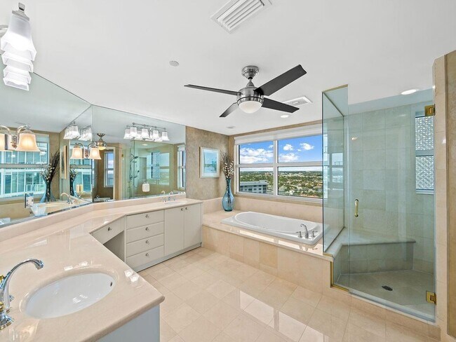 Building Photo - 2110 N Ocean Blvd