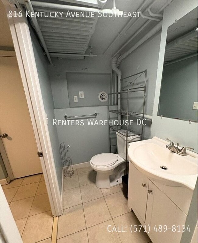 Building Photo - 816 Kentucky Ave SE