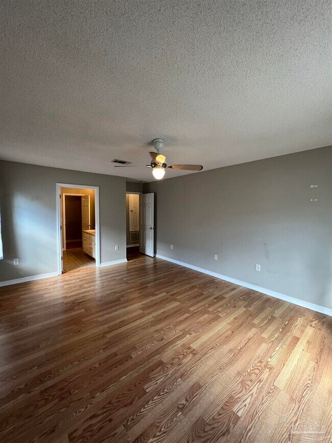 Building Photo - 6191 Bandol Ct