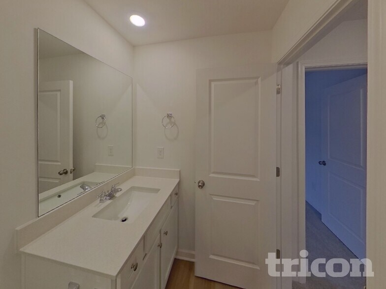 Building Photo - 304 Trulove Ln