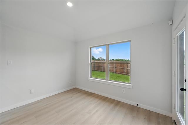 Building Photo - 1401 Quail Crk Dr