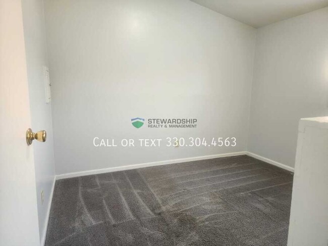 Building Photo - 1440 Virginia Ave