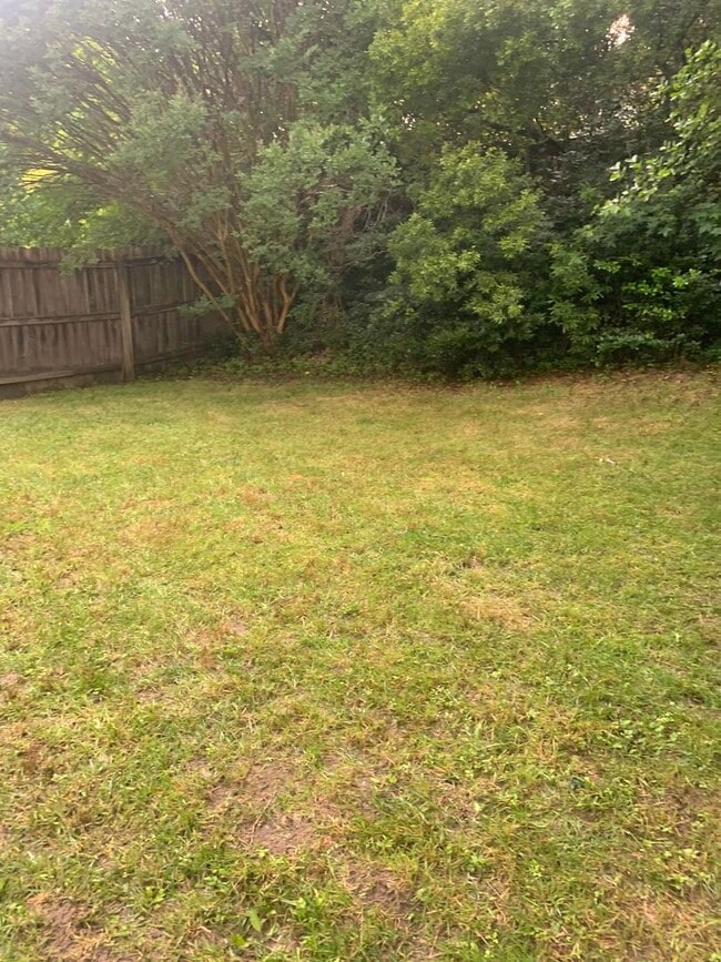Building Photo - 9036 Shallcross- REMODELED AND PET-FRIENDL...