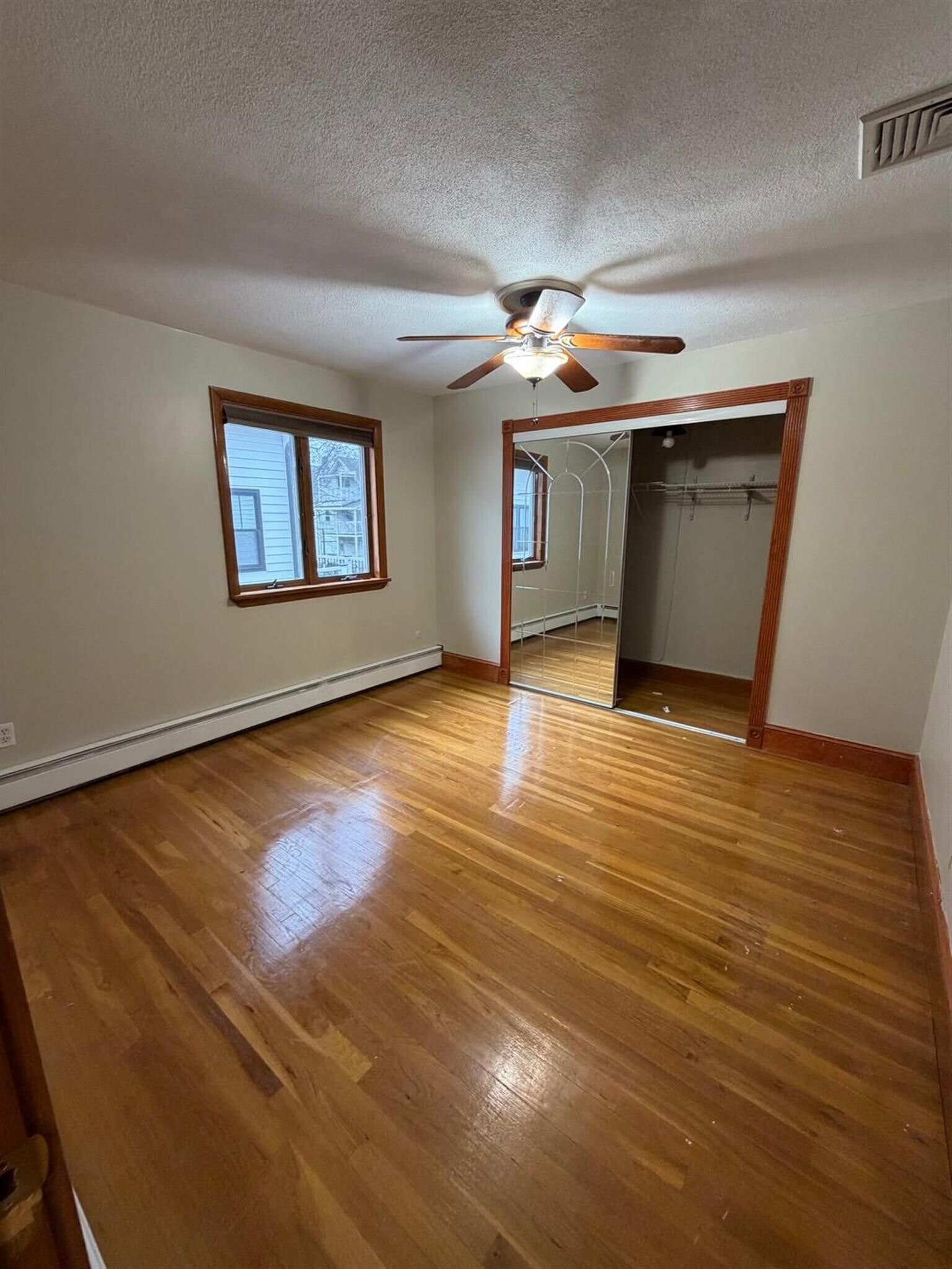 Building Photo - 33 Lafayette St