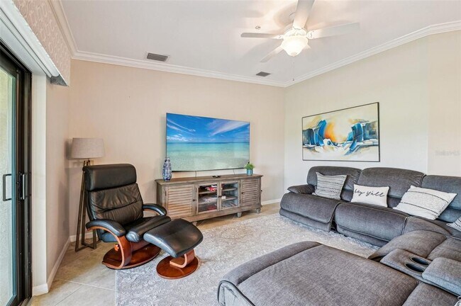 Building Photo - 5528 Palmer Cir