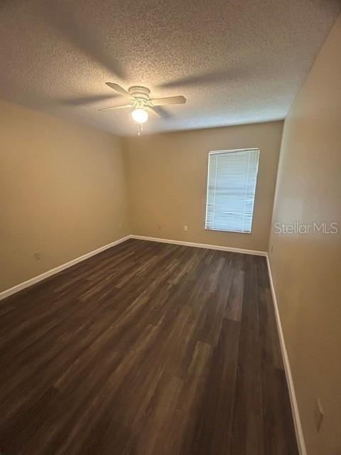 Building Photo - 563 Holbrook Cir