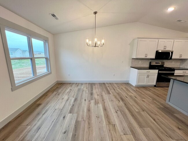 Building Photo - Brand New 3 Bed 2 Bath Duplex in East Manhattan!