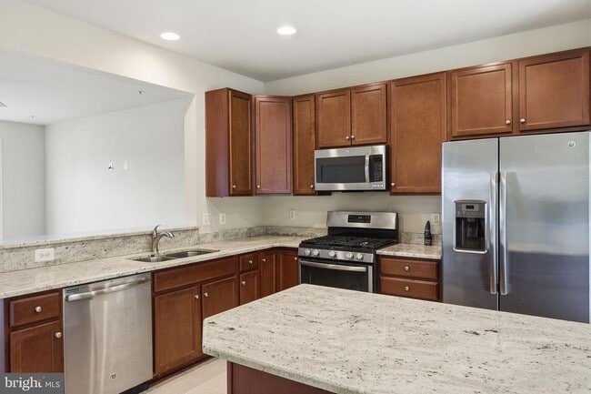 Building Photo - 4827 Forest Pines Dr