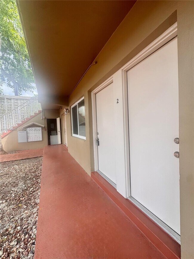 Building Photo - 6310 SW 79th St