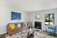 Building Photo - 4600 W Pioneer Dr