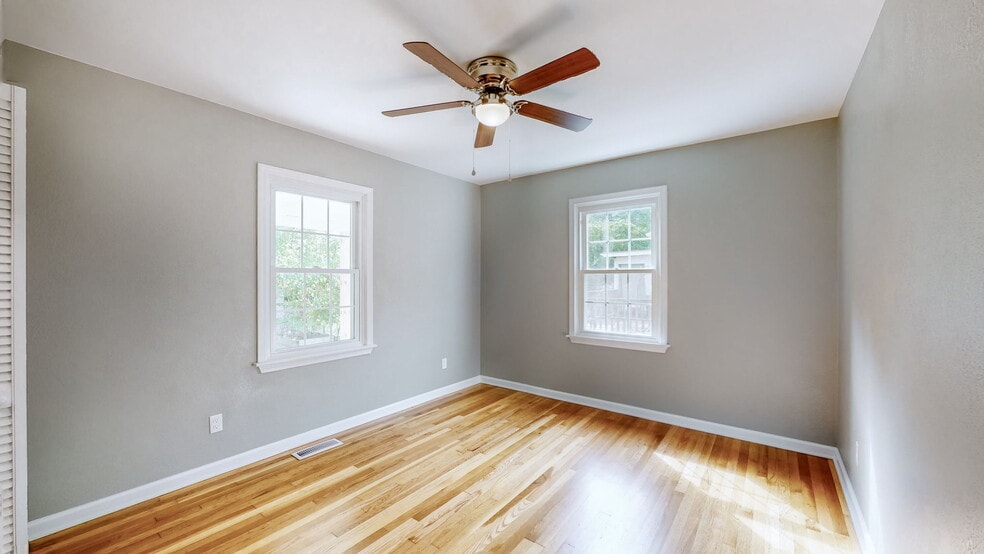 Bedroom 1 - 1306 Wilford St