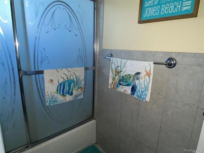 Building Photo - 514 E Park Ave