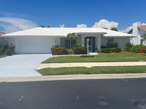 Building Photo - 1511 Waterford Dr