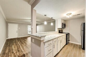 Building Photo - 3827 Gilbert Ave