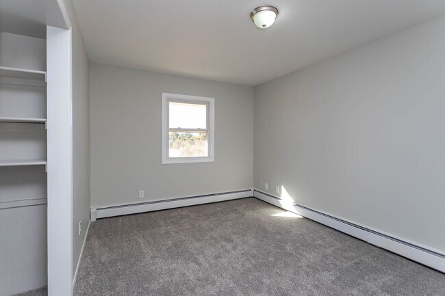 Building Photo - Spacious Country Retreat on 5.5 Acres | Barn, Deck & Pikes Peak View!!