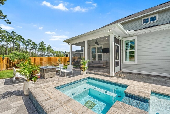 Building Photo - 229 Windrow Way