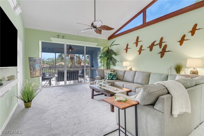Primary Photo - 20151 Seagrove St