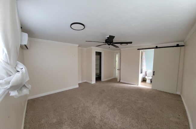 Building Photo - 1 Bedroom Apartment in Hildale, Don't miss out on this charming rental property! -Move In ready