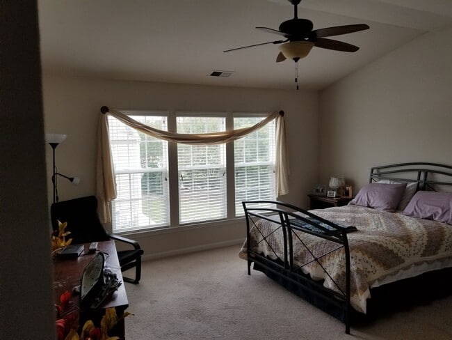Building Photo - 3BR/2.5BA Townhome in Prim Ballantyne Loca...