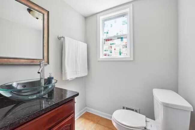 Building Photo - 230 Chaffin Ridge Trce